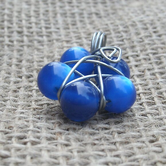 Handmade Blue Aqua Aura Beads Star Flower Pentacle Pendant - Picture 5 of 8